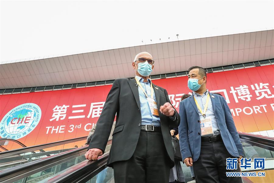 (第三屆進博會·圖片故事)(1)從新西蘭到上海 他漂洋過海來進博會