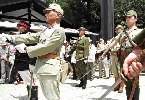 日本的未來正在被右翼綁架？