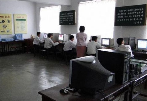 朝鮮斷網(wǎng)，是誰拔的插頭？